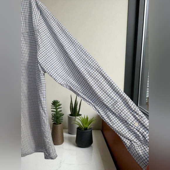 Chaps Men's Black and White Checkered Shirt Size X-Large (EUC) - Picture 9 of 11